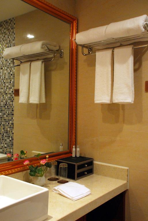 Xi'An Qu Jiang Yin Zuo Hotel Kültér fotó